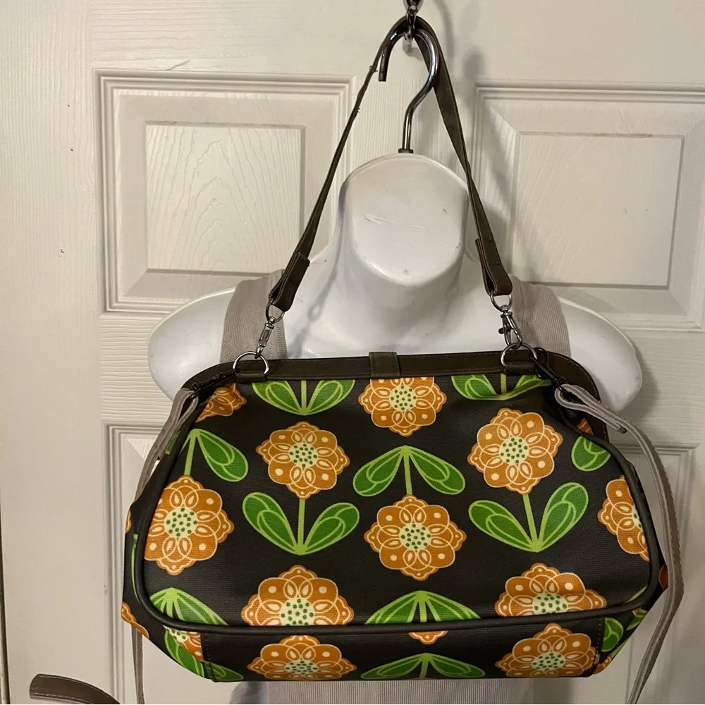 Petunia Pickle Bottom Cross Town Floral Clutch Shoulder Crossbody Bag Purse